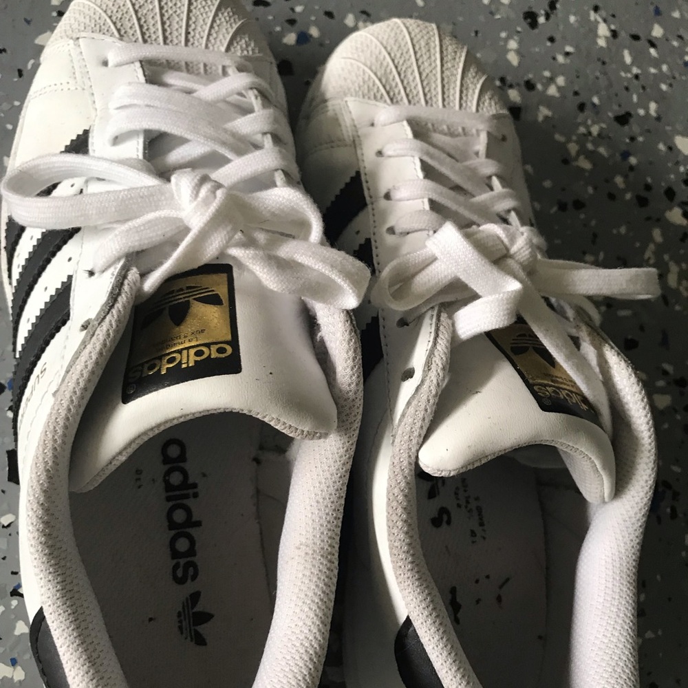 Women’s adidas superstars